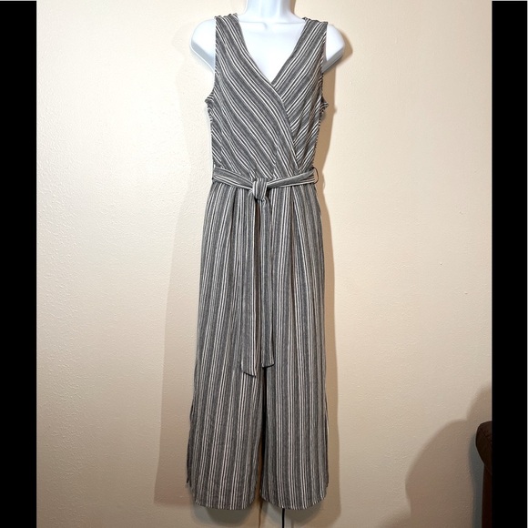 Eyeshadow black and white striped Romper size Large - Picture 1 of 13